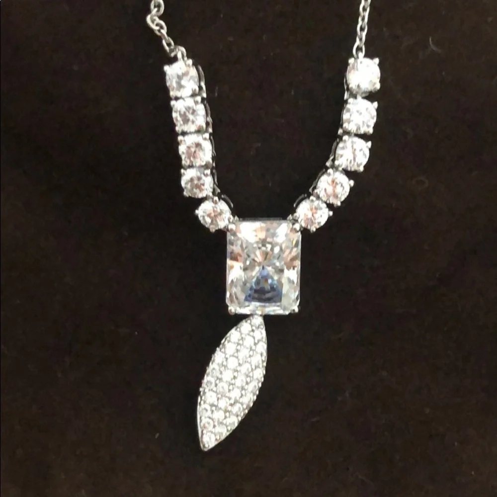 Nadri Revel Y-Drop Necklace  and earrings set brand new